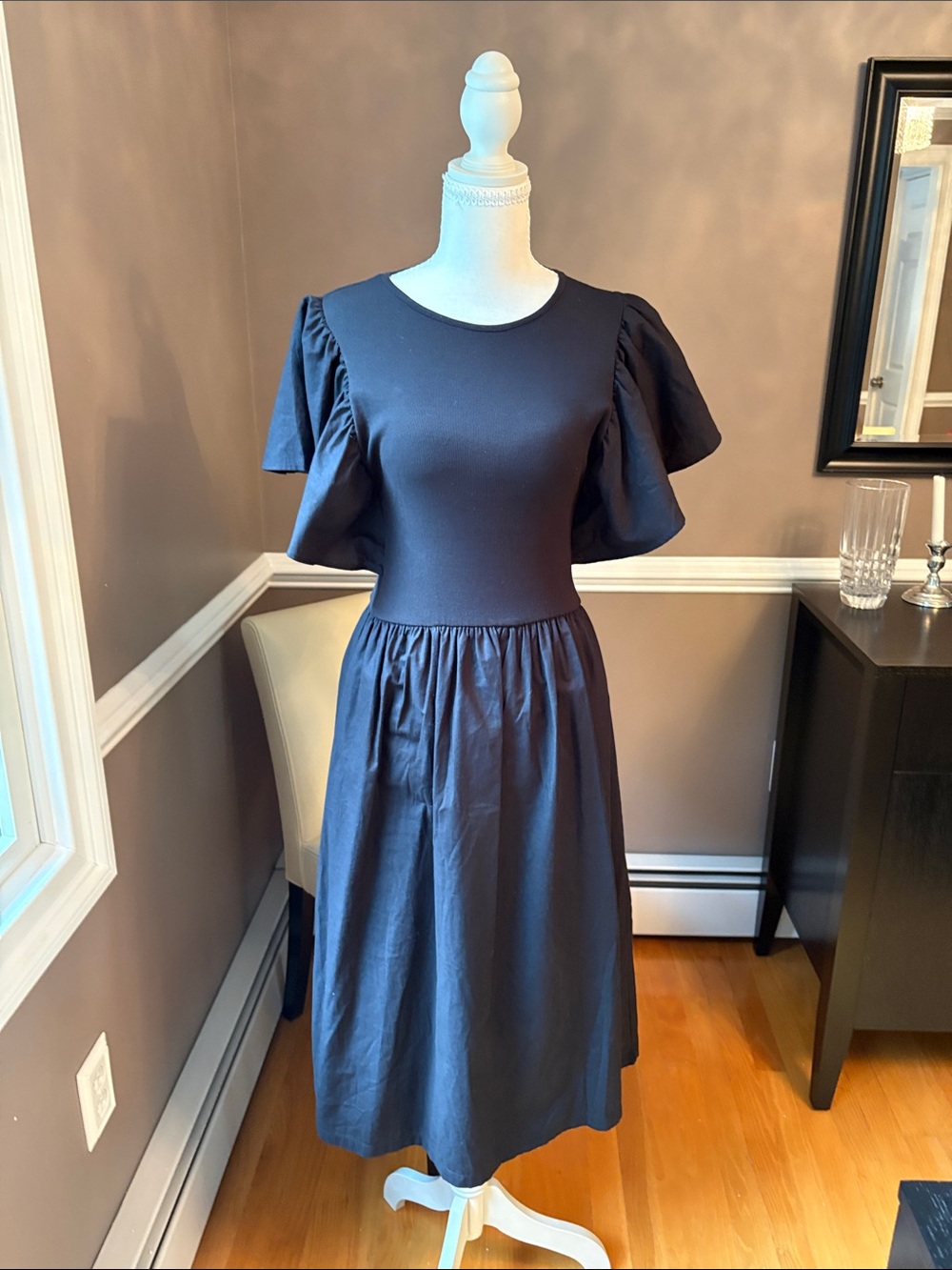 Zara Black Puff-Sleeve Midi Dress